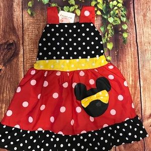 NWT Girl's 12-18 Months Minnie Mouse Dress! HP🎉🎉