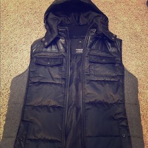 Men's hoodie puffer vest
