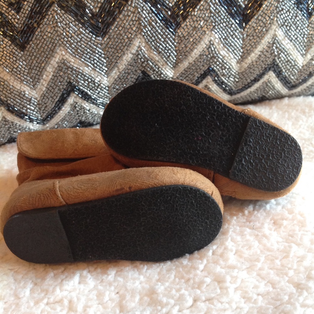 Suede patterned boots - Picture 3 of 4