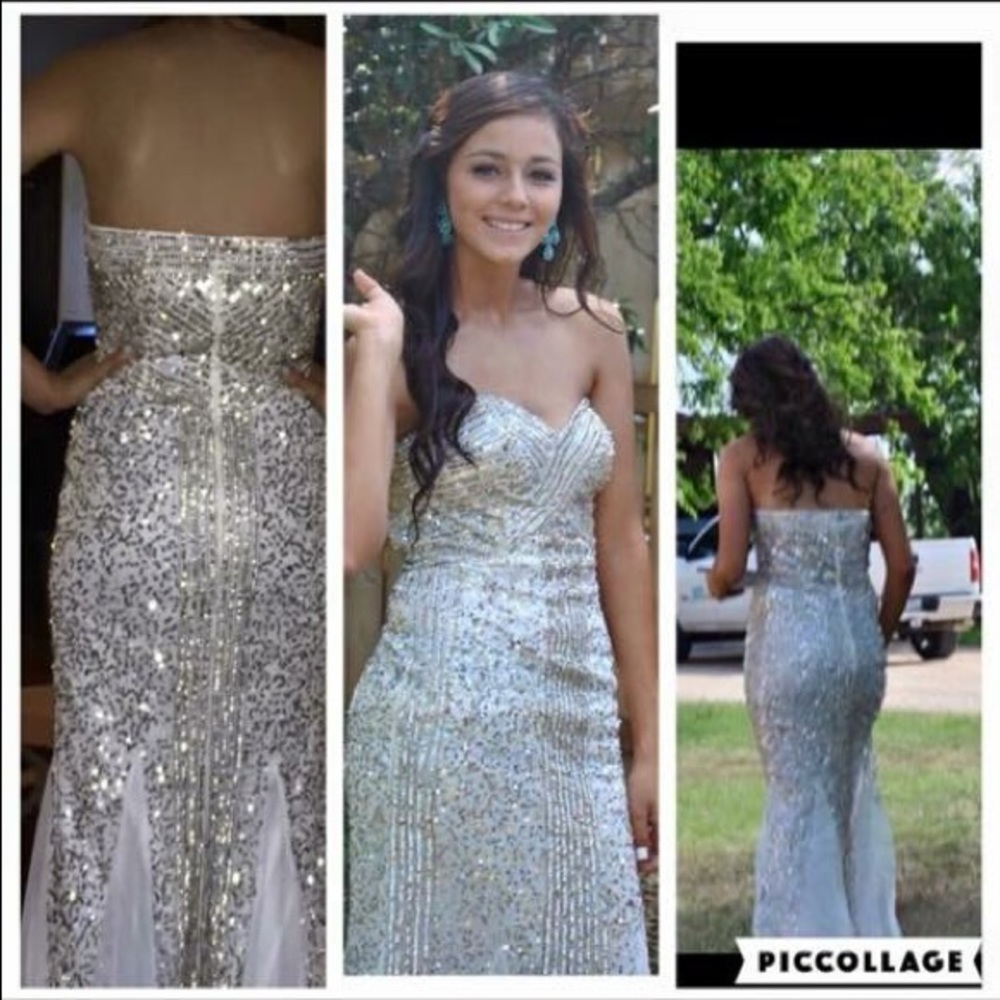 prom dress 4 sale!email shelbieleemurra@gmail.com