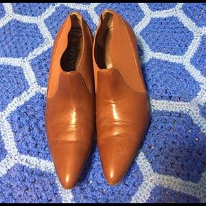 EUC Prevata 71/2 Italian shoes, leather soft as bu