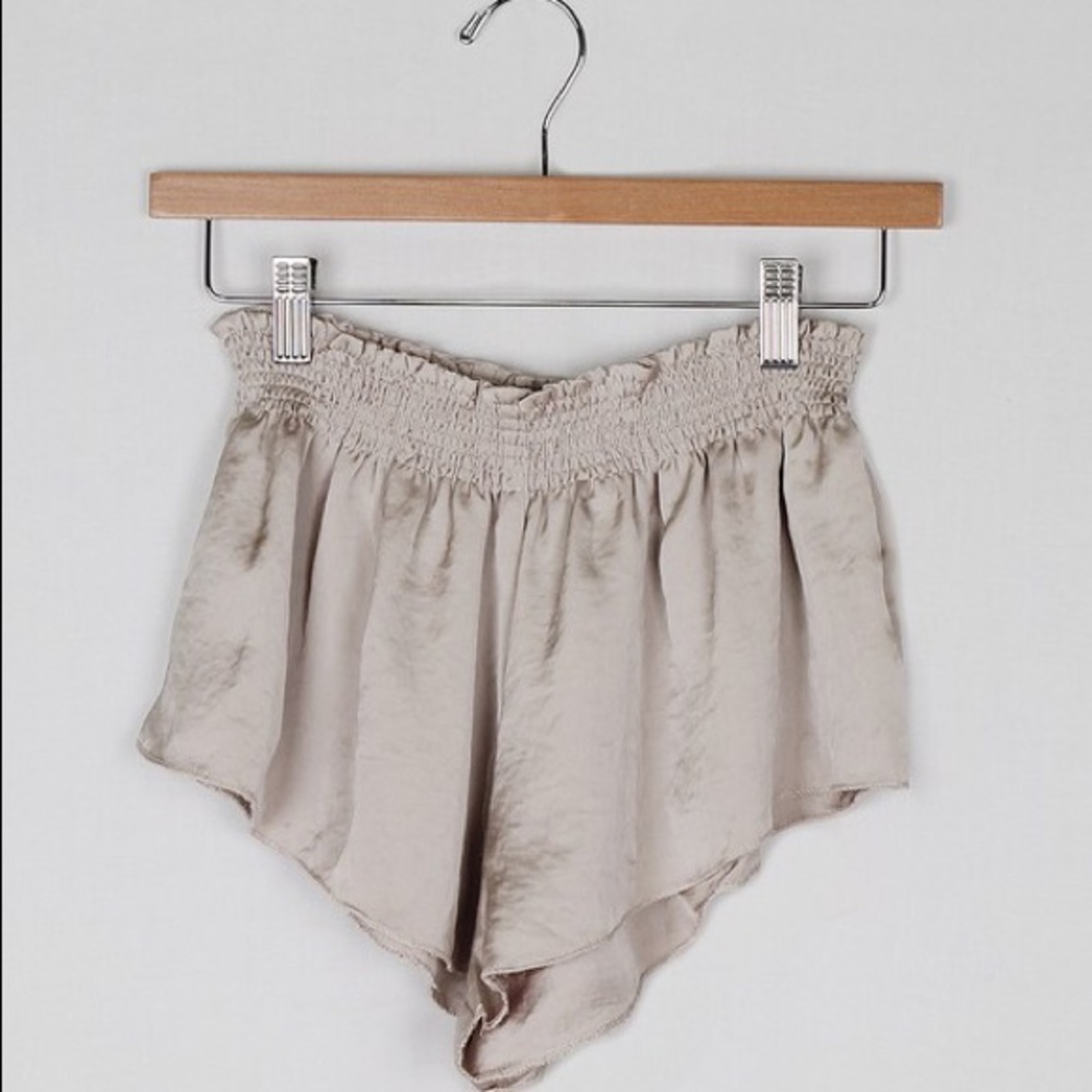 Mini satin lingerie shorts silk shorts - Picture 3 of 4