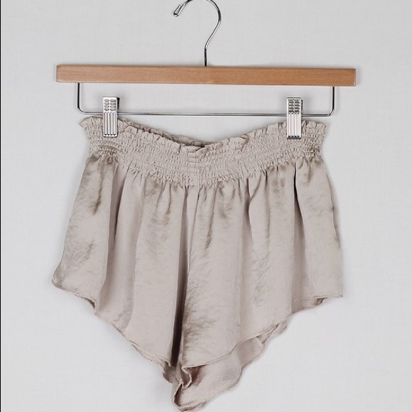 Mini satin lingerie shorts silk shorts - Picture 3 of 4