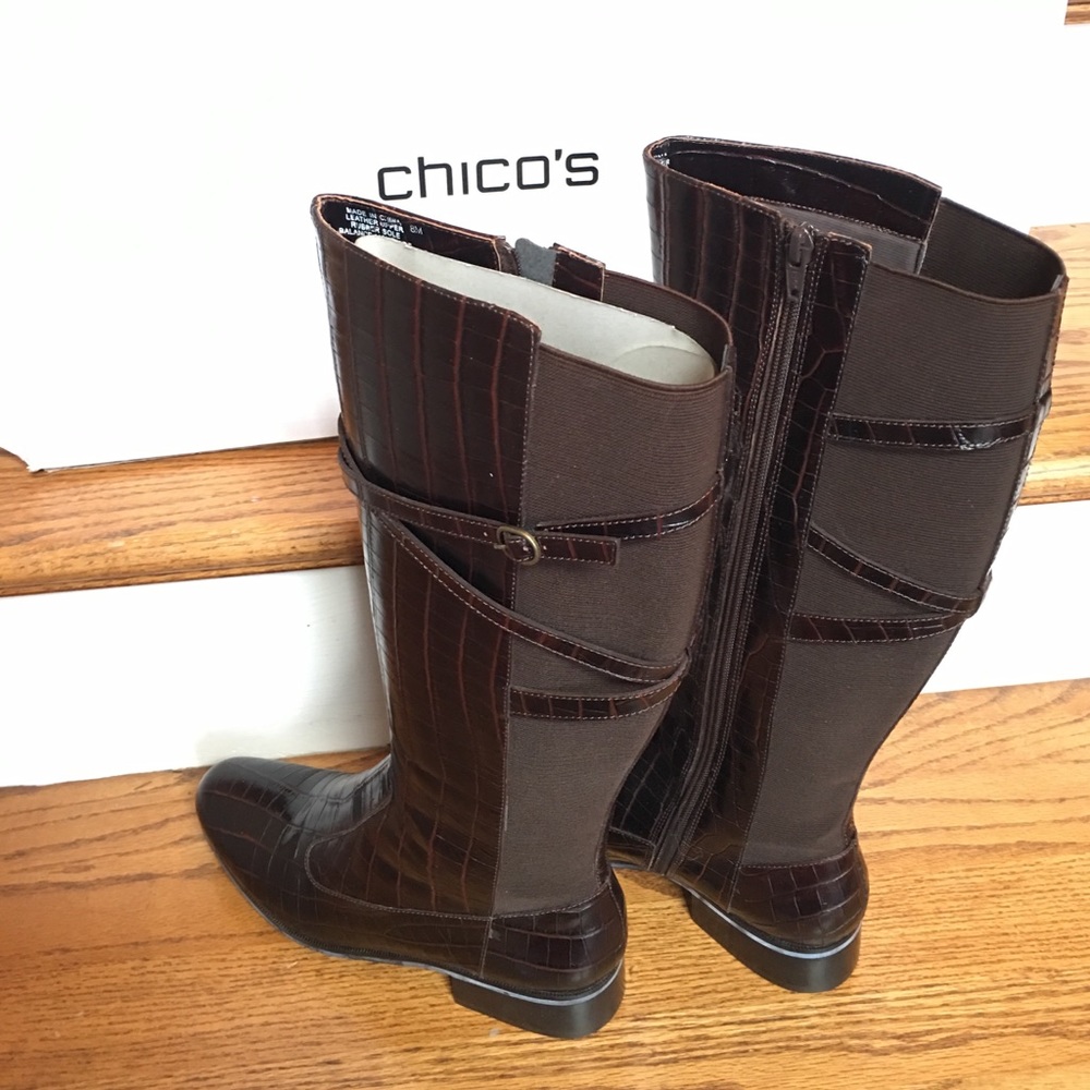 CHICO’S Boots size 8 or 6.5 Brown leather front and straps - Picture 4 of 8