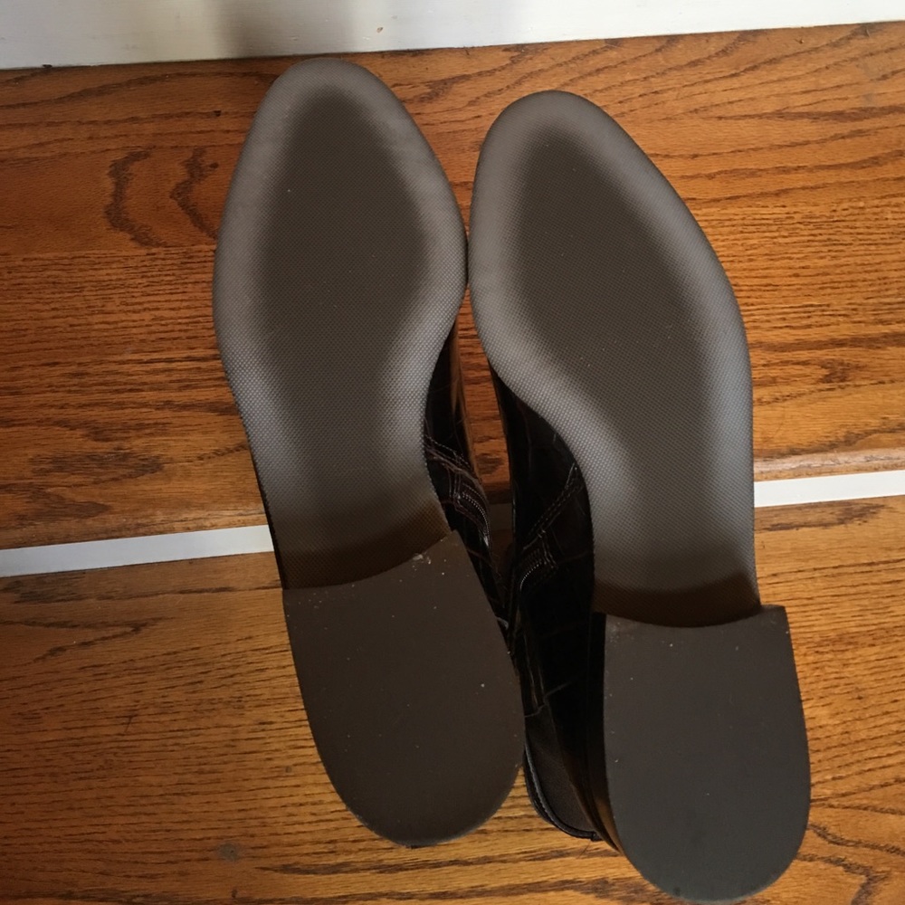 CHICO’S Boots size 8 or 6.5 Brown leather front and straps - Picture 7 of 8