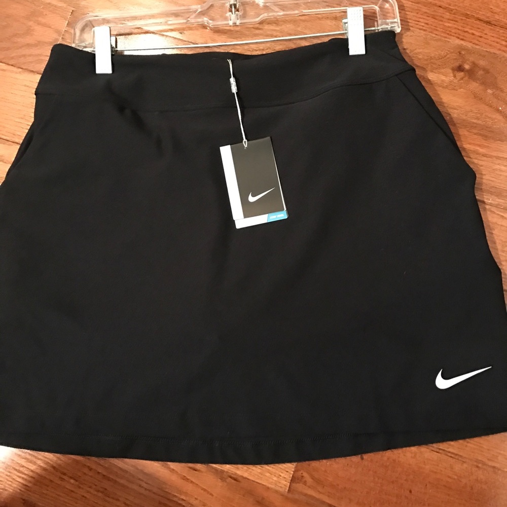 Nike golf skirt