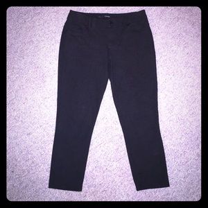Maurices black Capri leggings