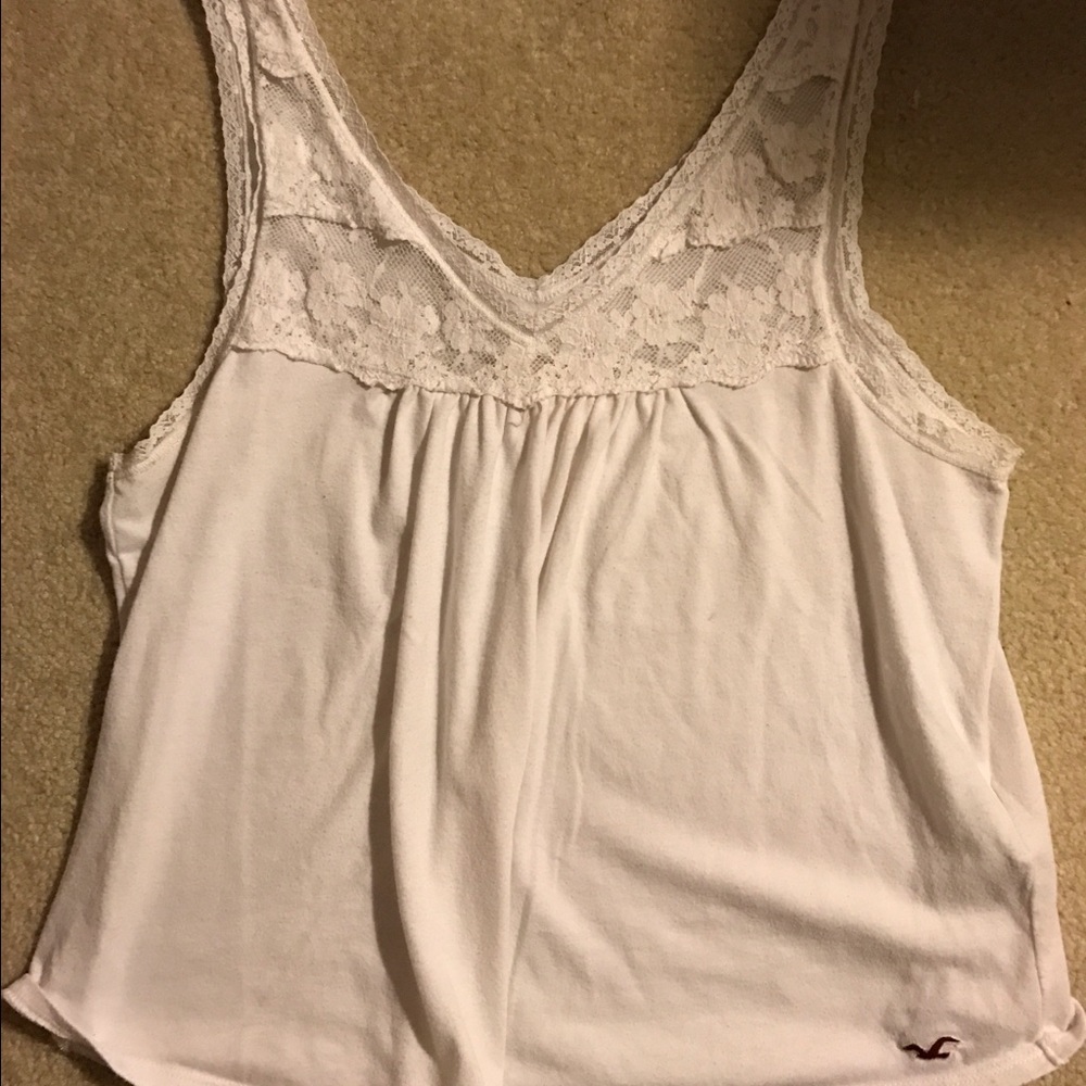 White lace tank top