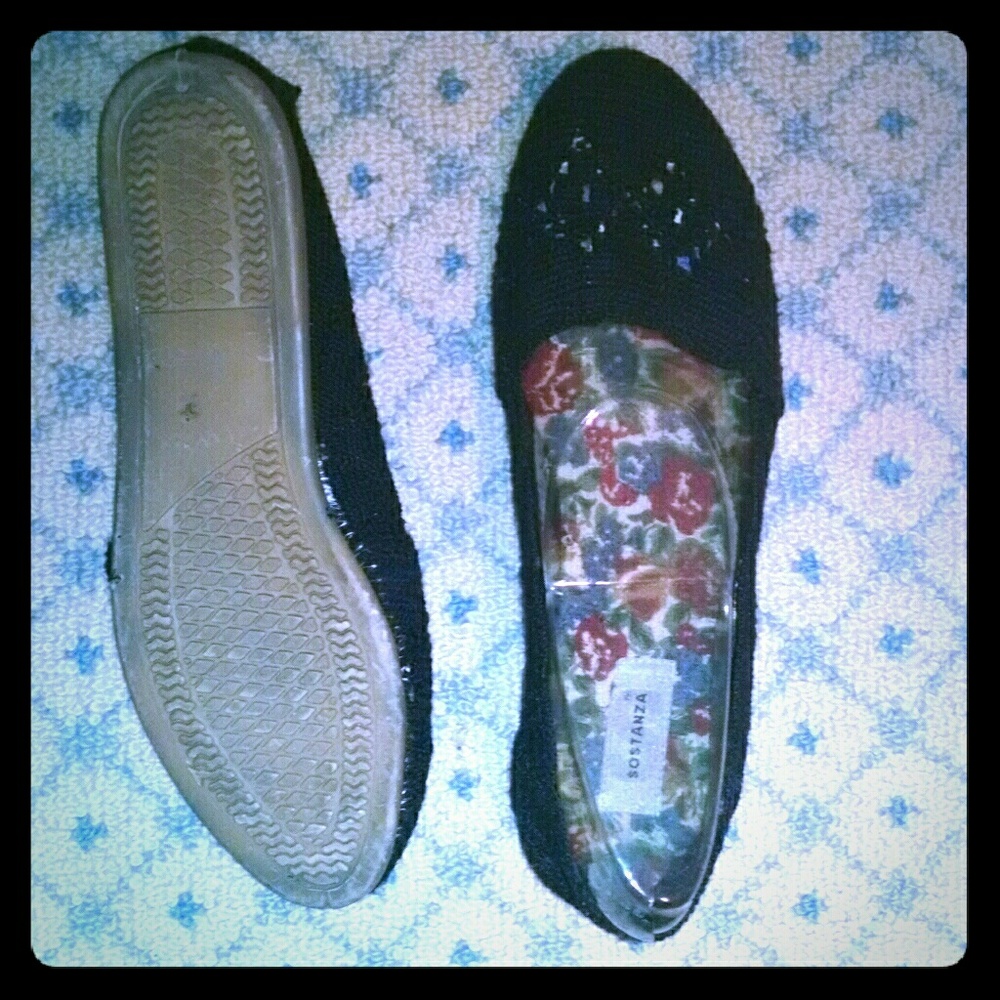 Sostanza black crochet flats shoes size 8.5