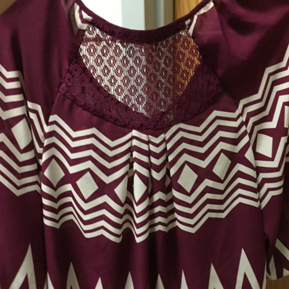 Patterned blouse - Picture 2 of 2