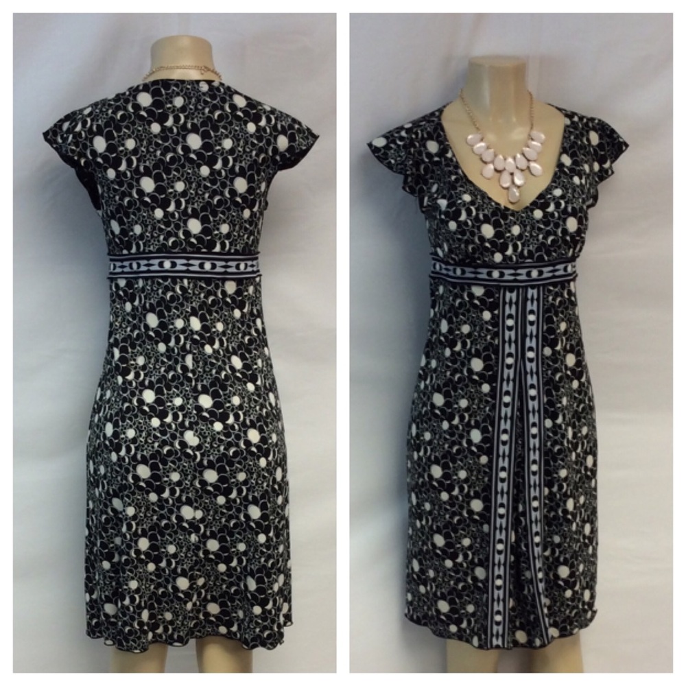 MAX EDITION ABSTRACT DESIGN DRESS - Picture 6 of 8