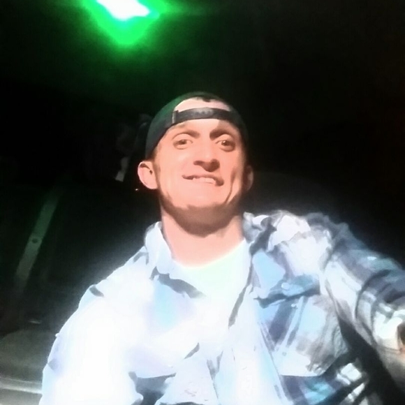 Meet your Posher, Kevin - Picture 1 of 1