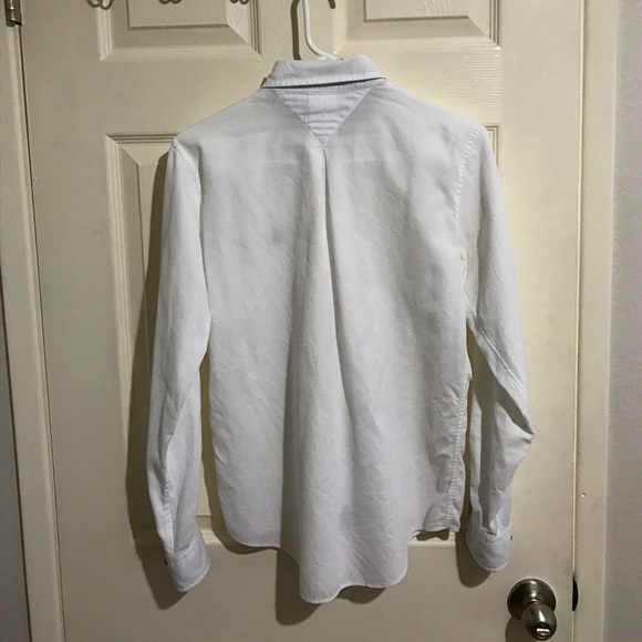 Tommy Hilfiger Shirt - Picture 6 of 6