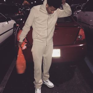 Meet your Posher, Elijah