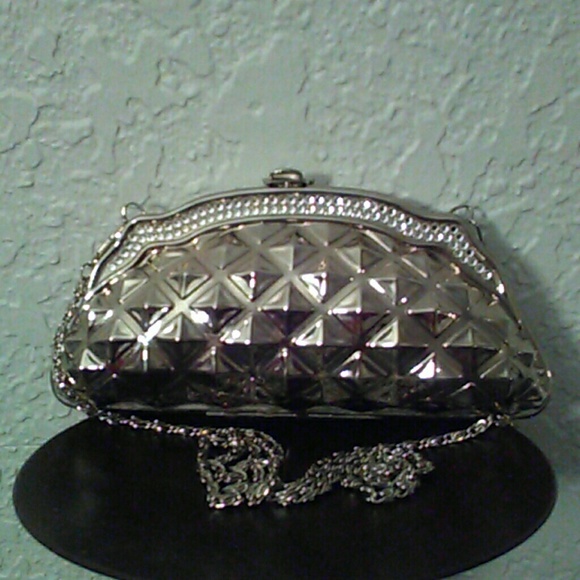 BOUTIQUE Handbags - CHROME &  STONE CLUTCH
