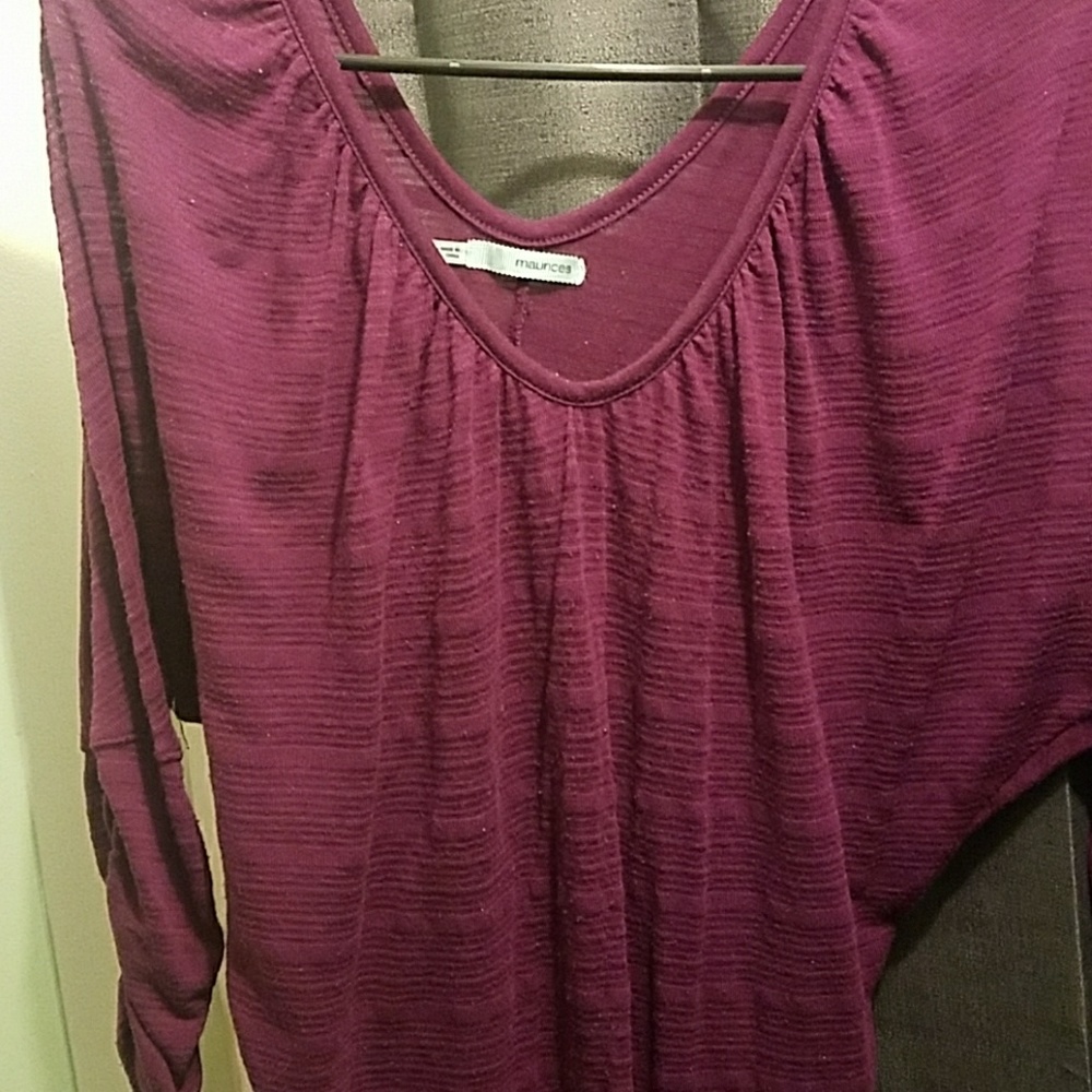 sweater/ shirt