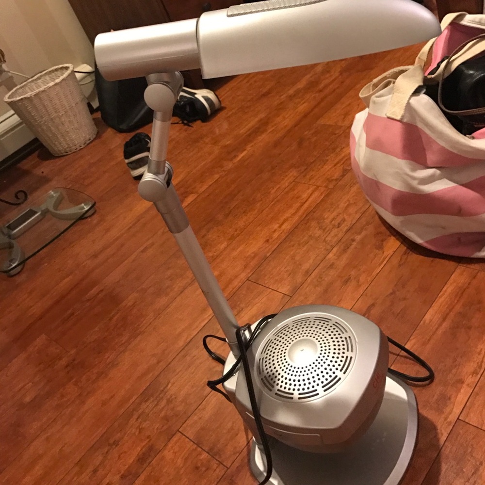 Chi Ionic Light and Nail Dryer