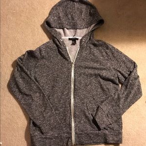 Grey sweatshirt