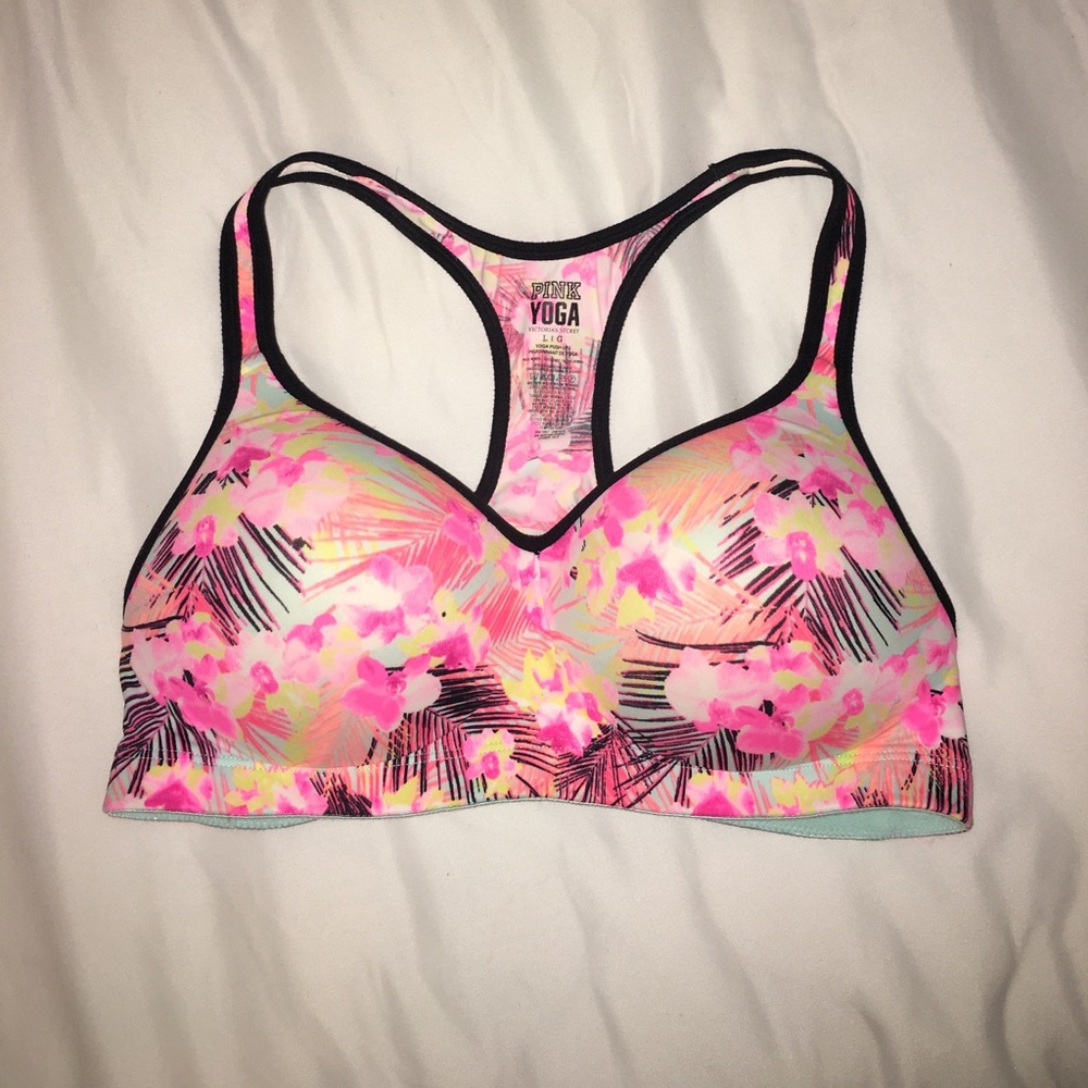 Victoria Secret Pink yoga push up bra