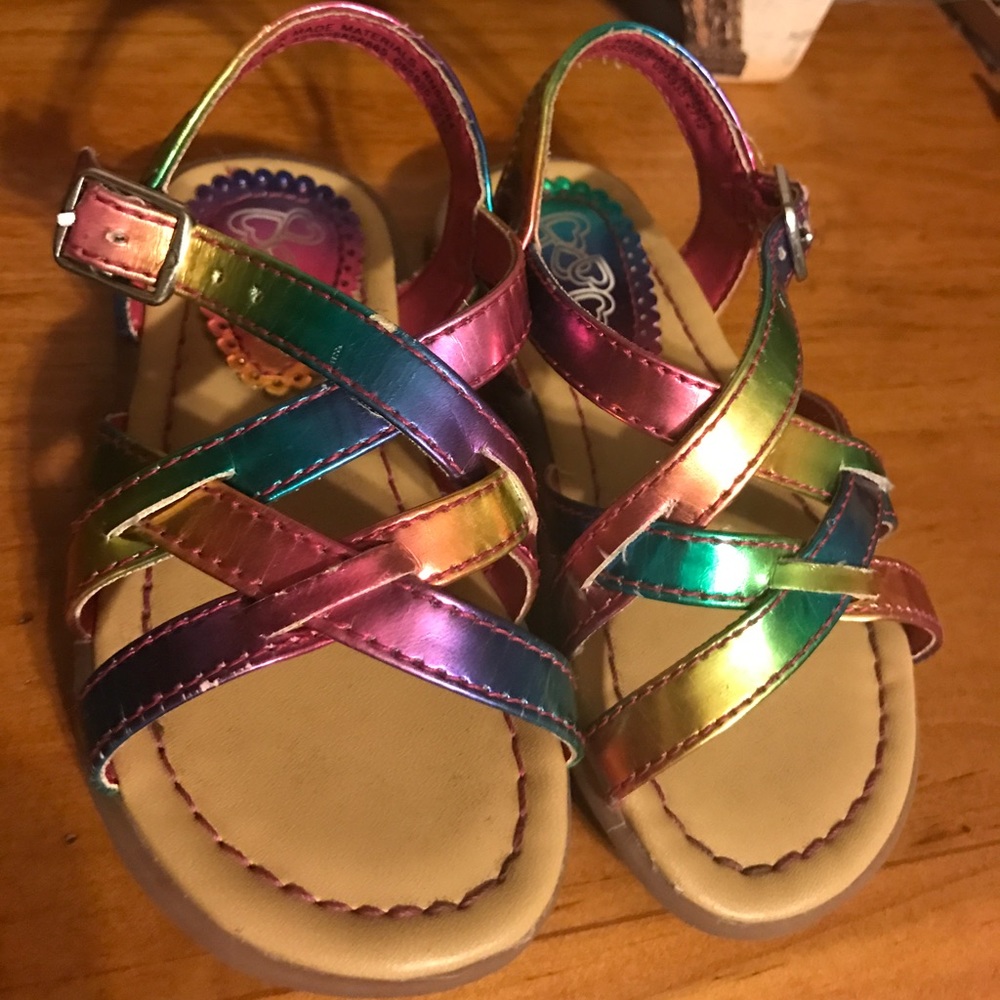 Size 6 Toddler multi color sandals.