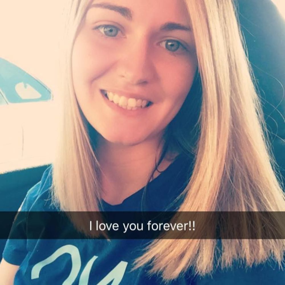 Meet your Posher, Julia