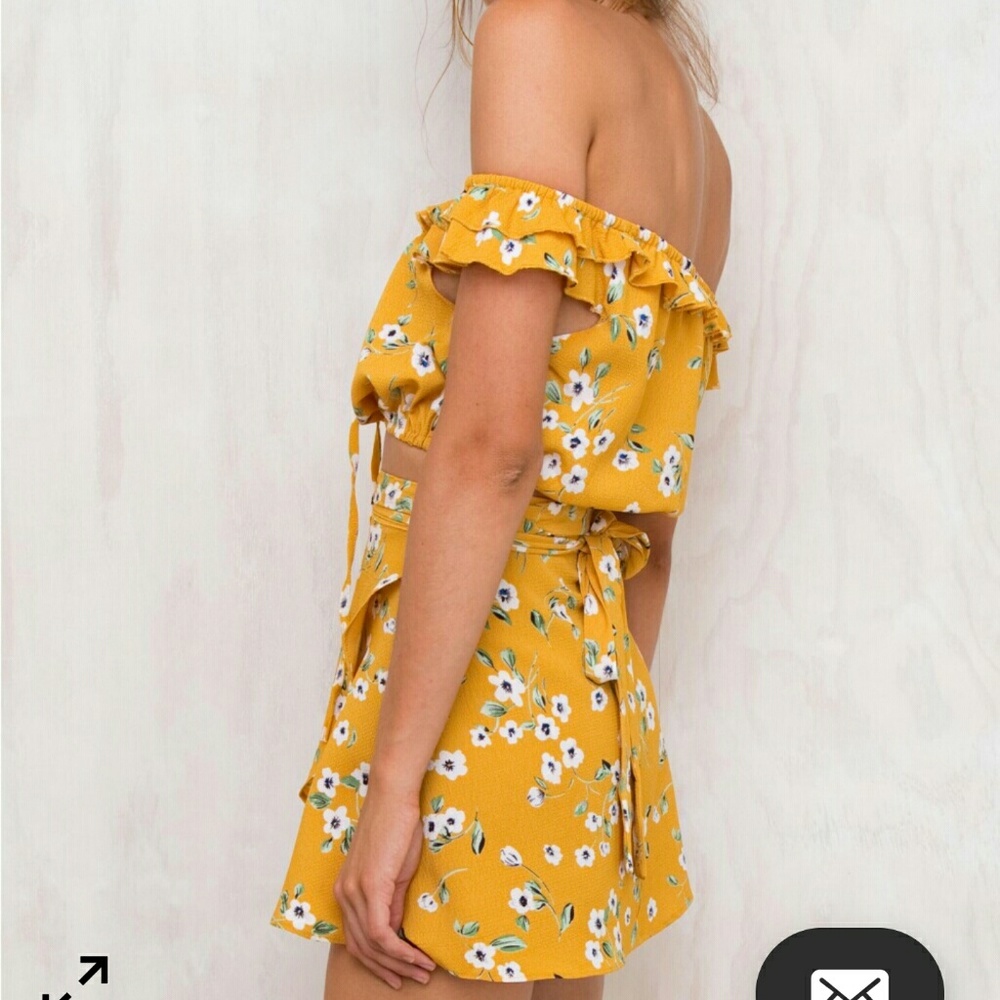 SOLD!!!!!!! - Picture 2 of 3