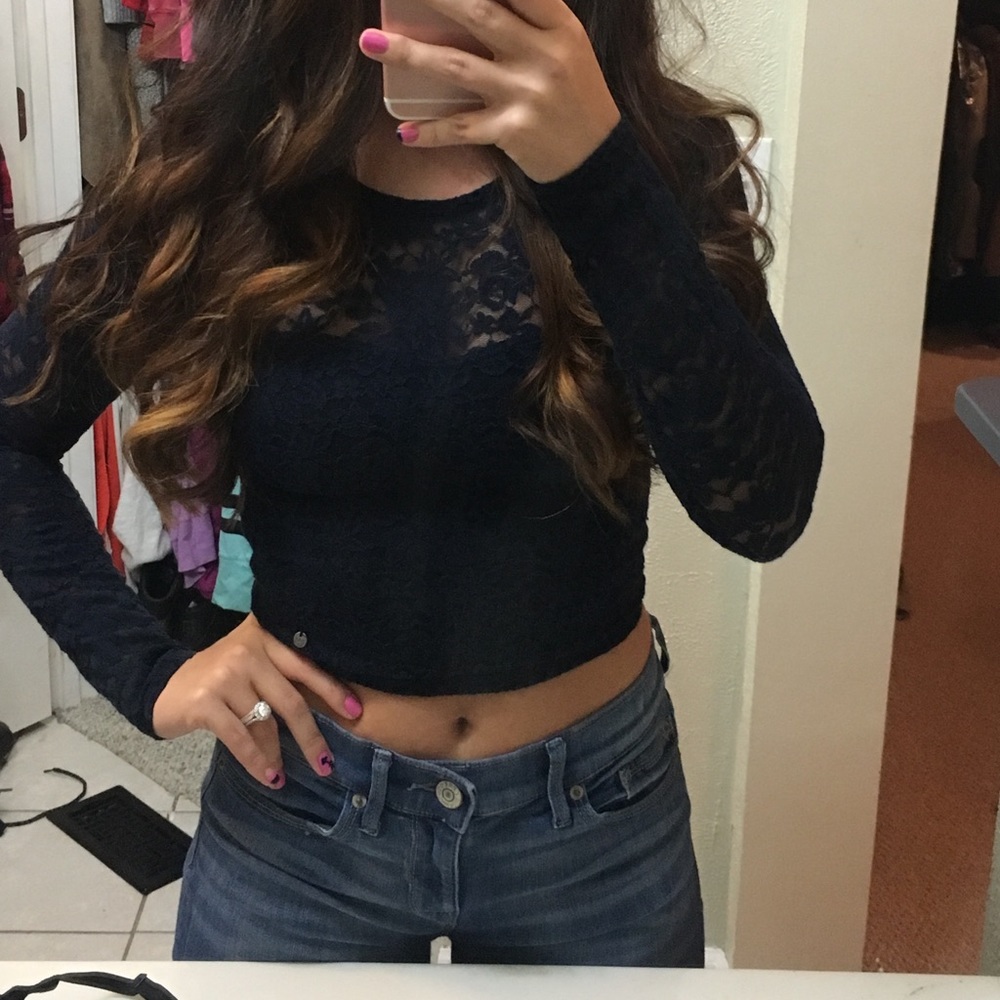 A&F Blue Lace Crop Long Sleeves