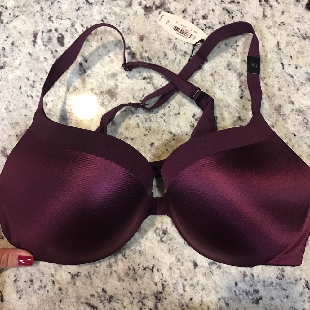 New Victoria Secret push-up w/ padding bra - 36C