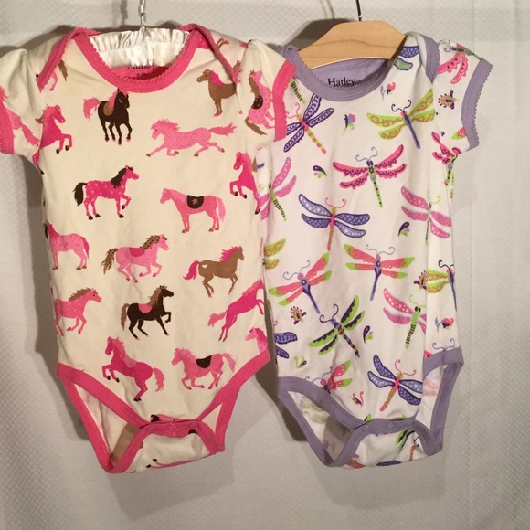 Hatley Baby girl onesie duo 18-24m adorable prints - Picture 1 of 7