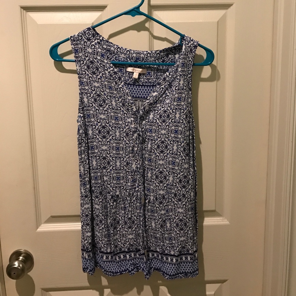 Skies Are Blue XS Sleeveless Blouse