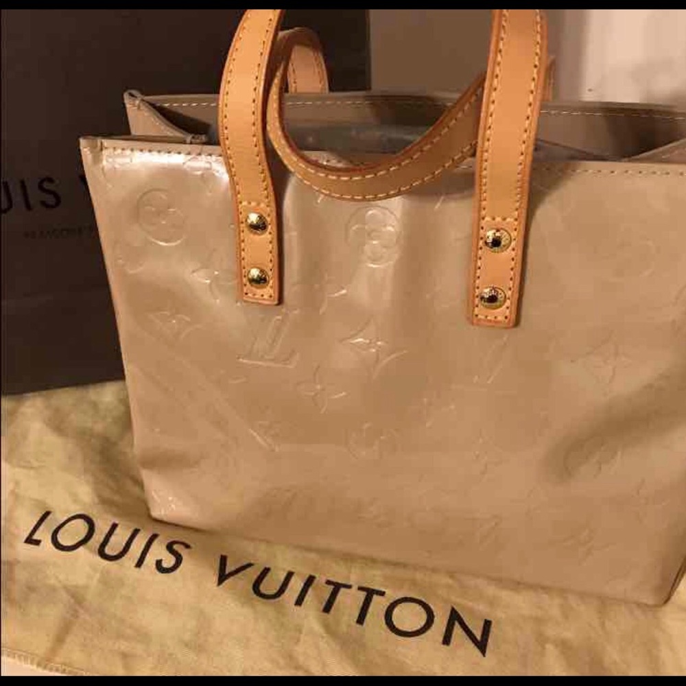 Authentic LV pm vernis monogram bag