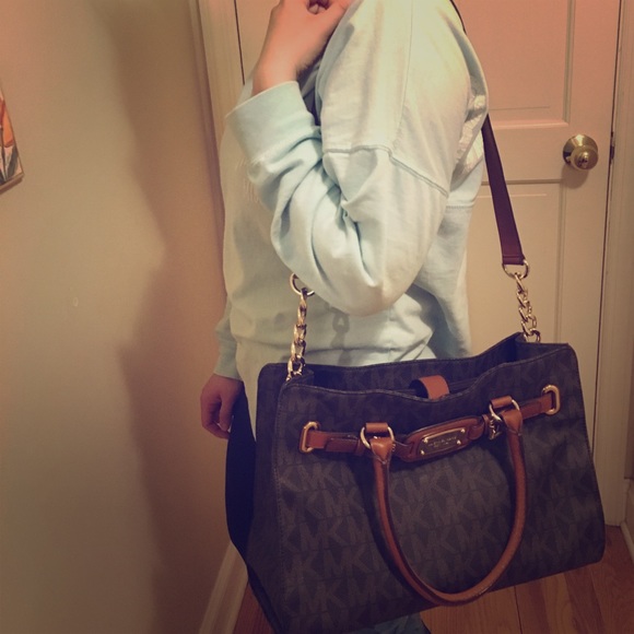 Micheal Kors hand bag and wallet bundle - Picture 4 of 4