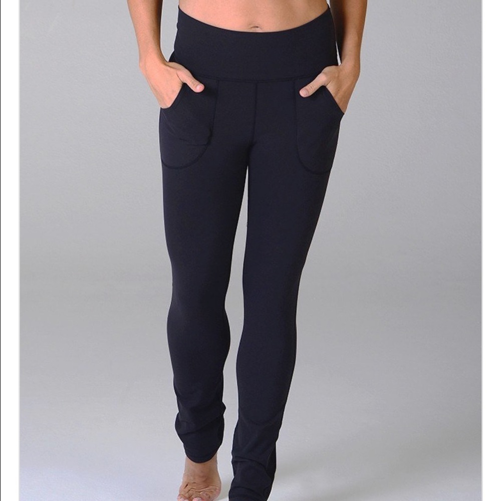 Glyder Black yoga pants size s (4-8) NWT