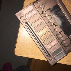 Urban decay naked pallet