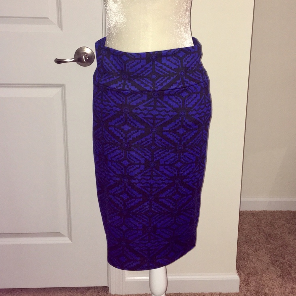 LuLaRoe Cassie