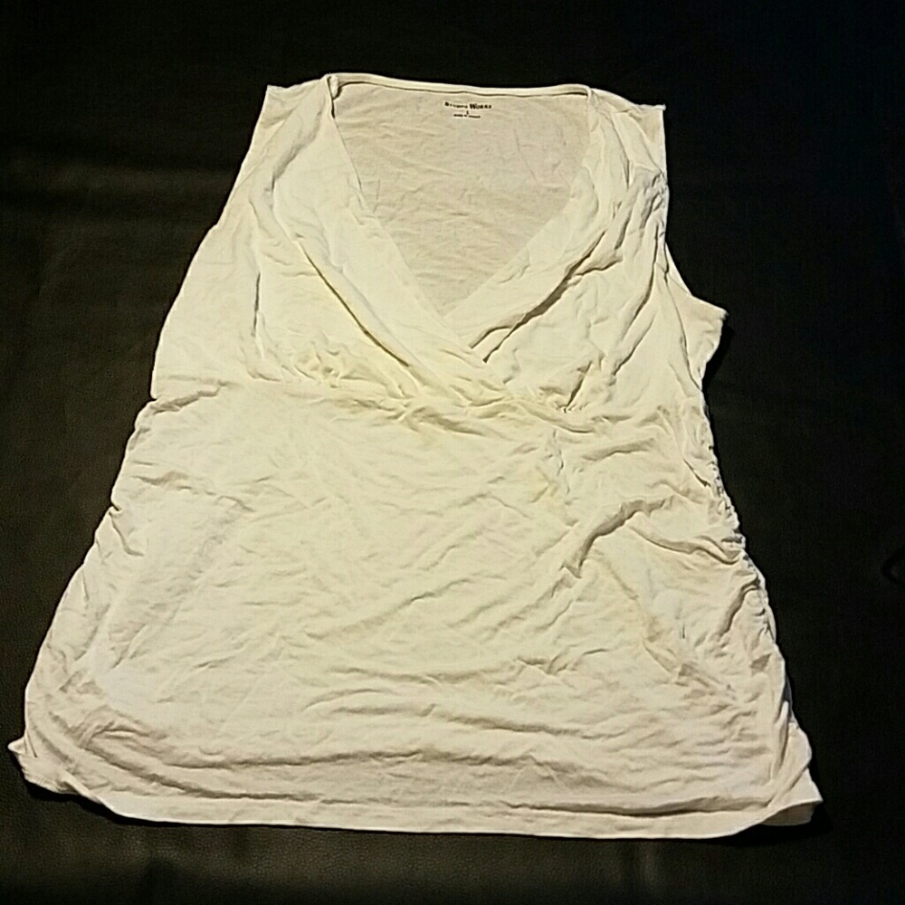 Off white top