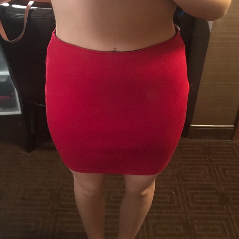 NECESSARY OBJECTS RED SKIRT
