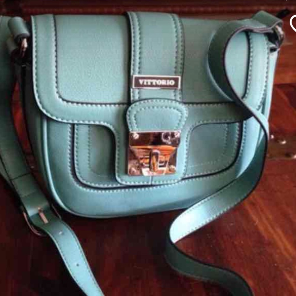Vittorio Crossbody