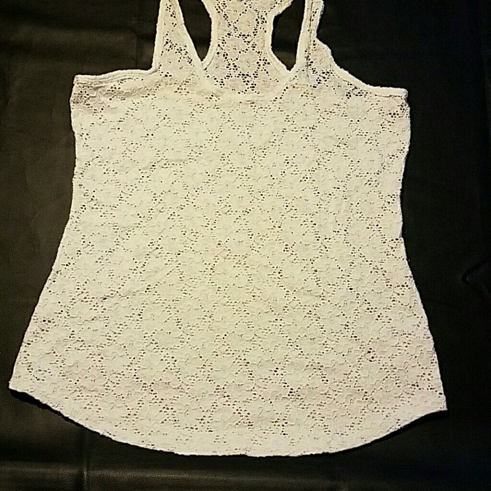 Lace tank size XL