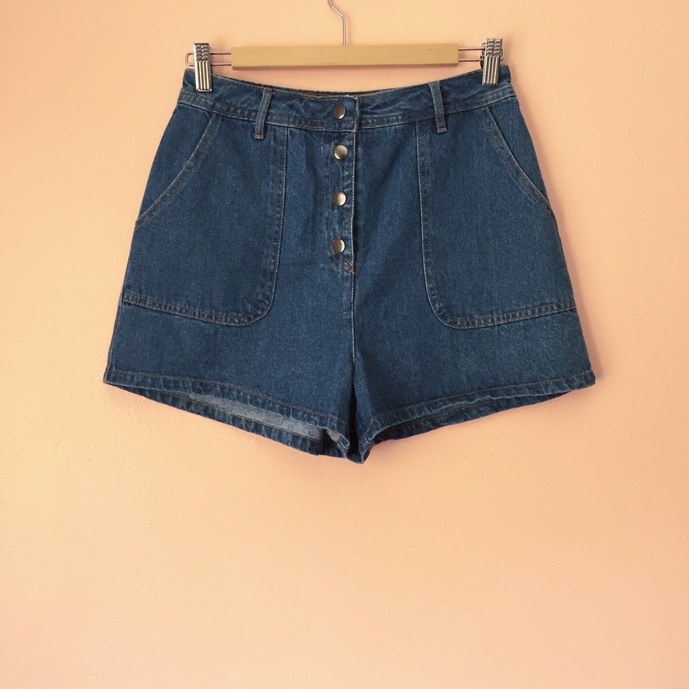 Astr The Label High Waist Denim Shorts - Picture 2 of 3