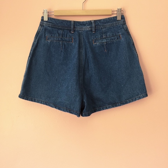 Astr The Label High Waist Denim Shorts - Picture 3 of 3
