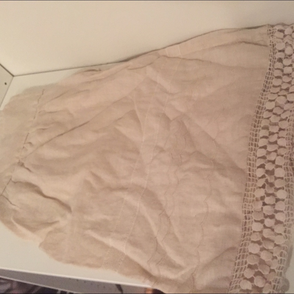 Super cute linen Ann Taylor LOFT skirt✨