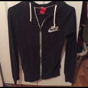 xs nike grey zip up