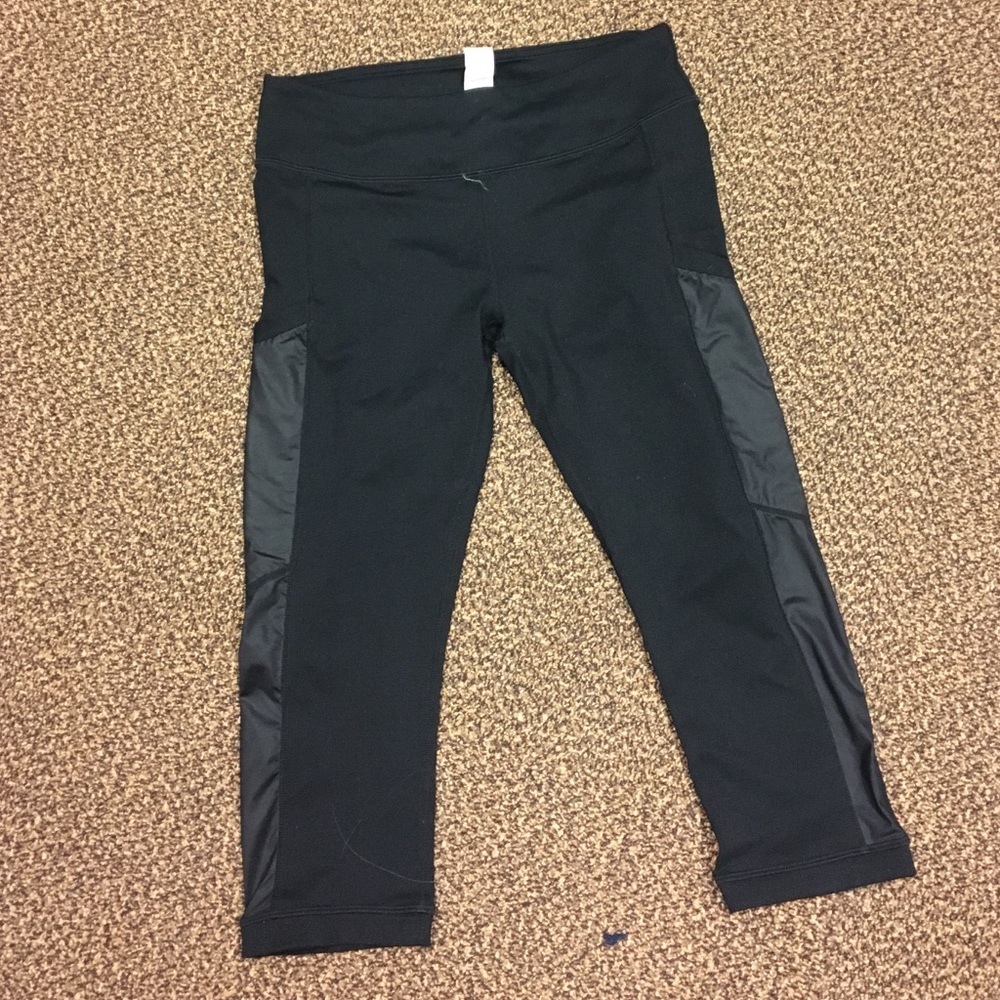 Crops with leather sides and pocket