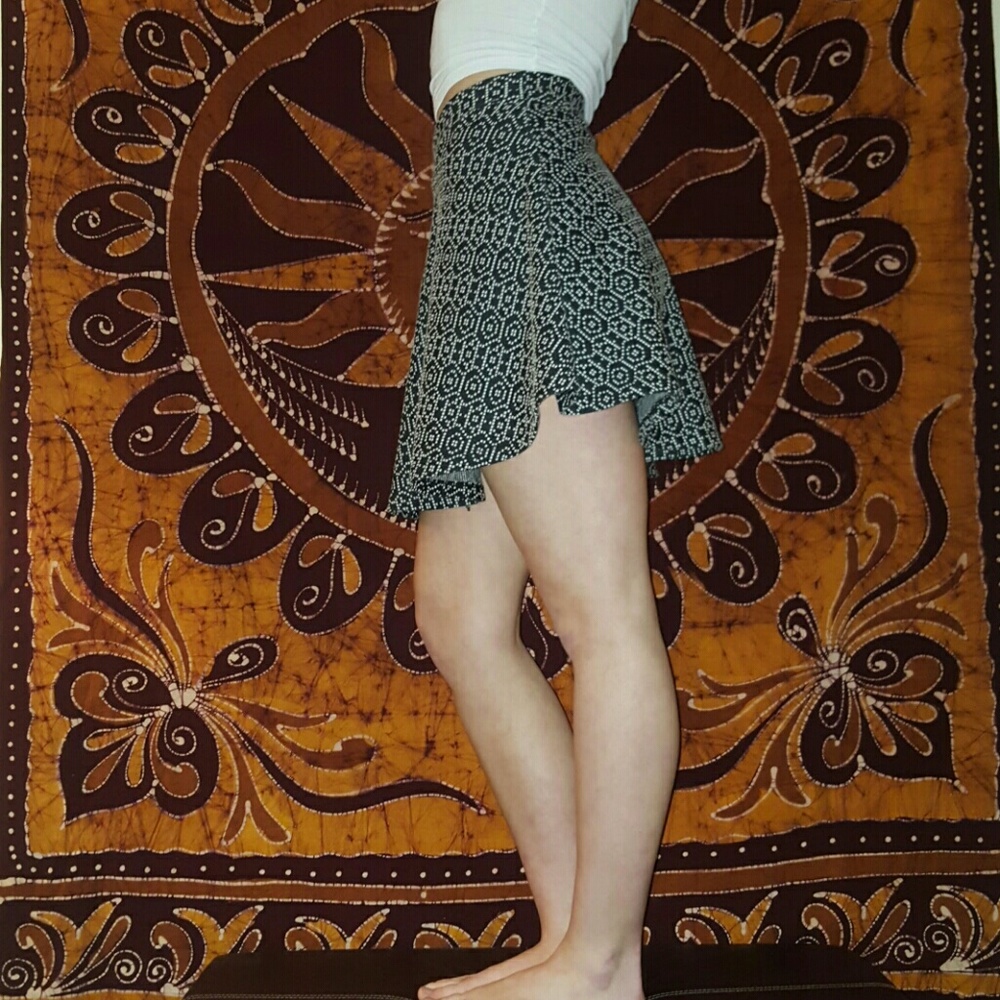 Black and White Skater Skirt