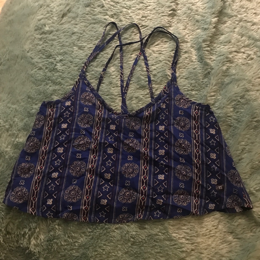 Hollister top