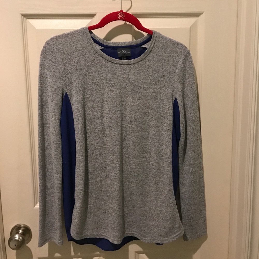 Market & Spruce XS Blue and Gray Long Sleeved T