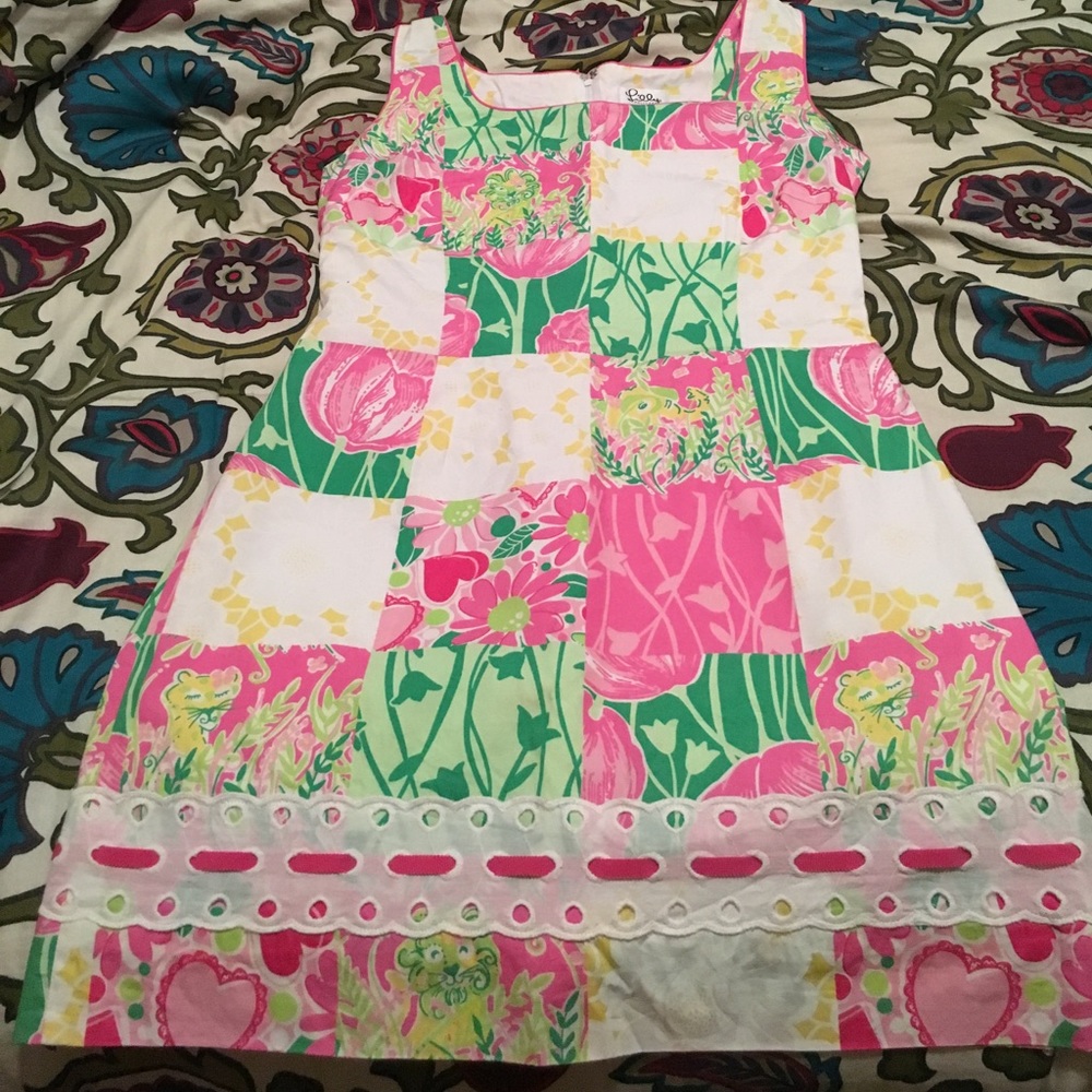 Must go! Lilly Pulitzer Shift Dress