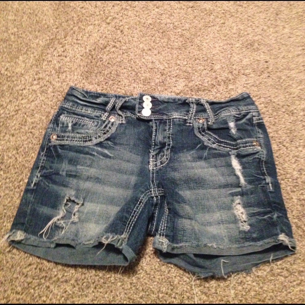 Amethyst shorts