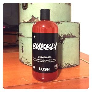 Lush cosmetics shower gel bubbly